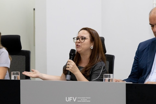 Cynthia Mendonça Barbosa