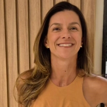 Paula de Souza São Thiago Calaça